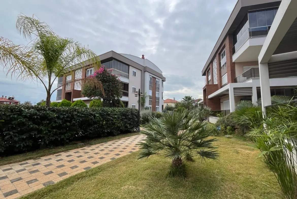 Real estate in Dosemealti